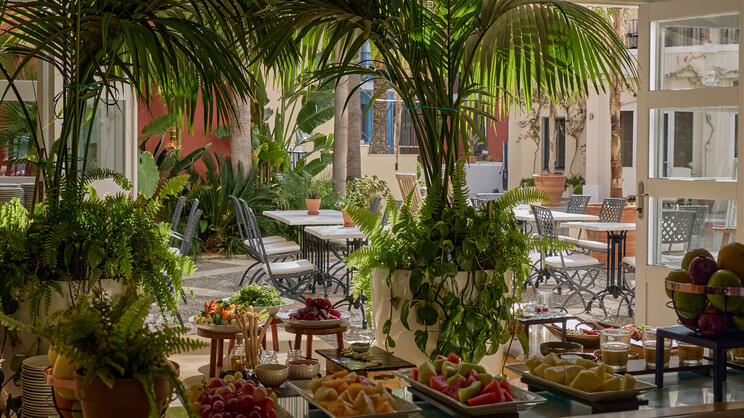 Grecotel Plaza Beach House